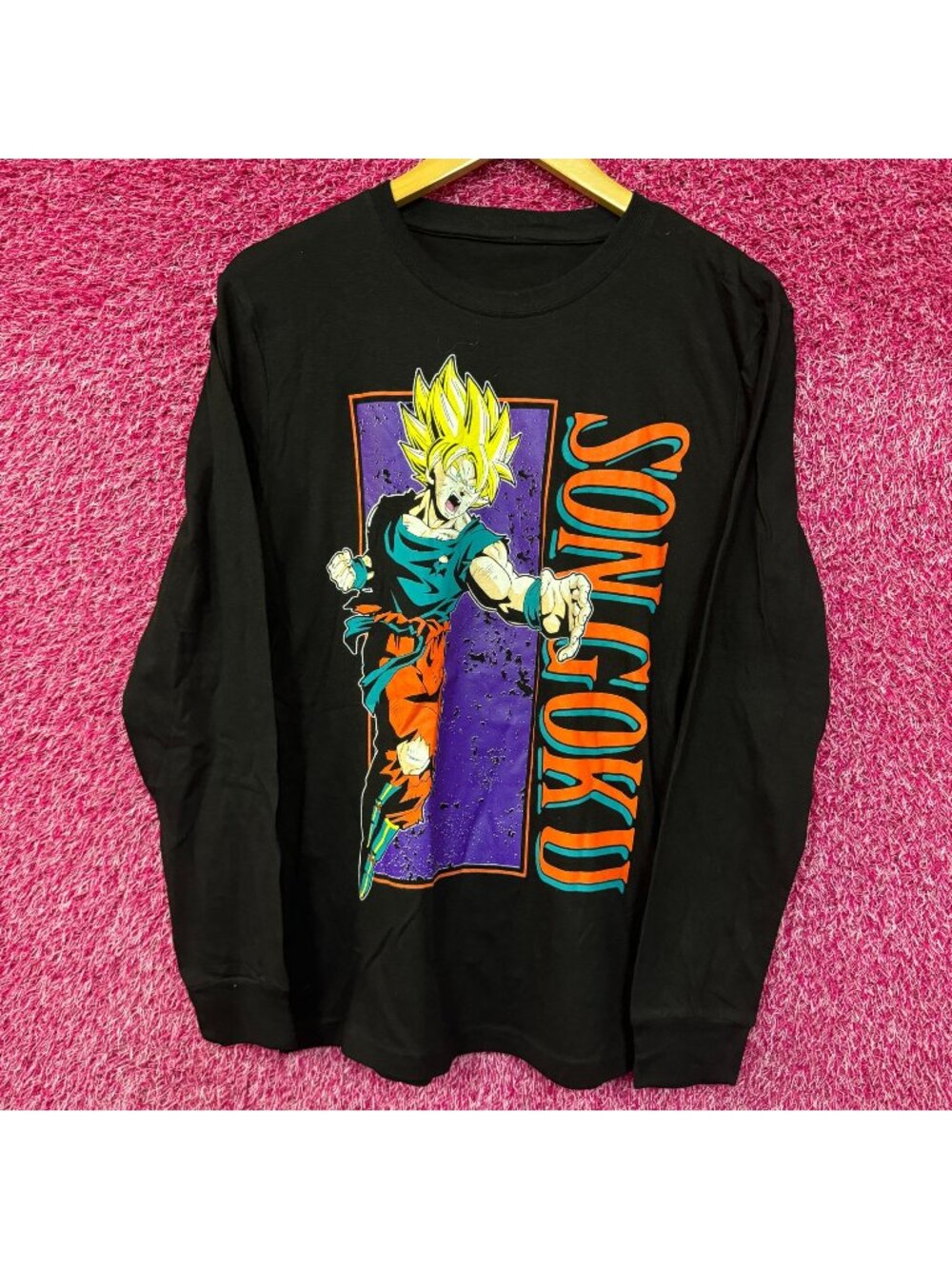 Dragon Ball Z Son Goku l/S T-shirt size Medium